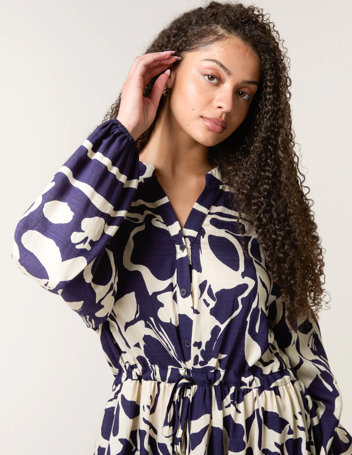 Abstract Floral Print Maxi Dress - Image 2