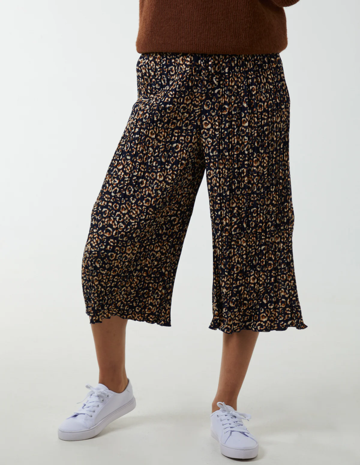 Animal Print Cropped Trousers - Image 3