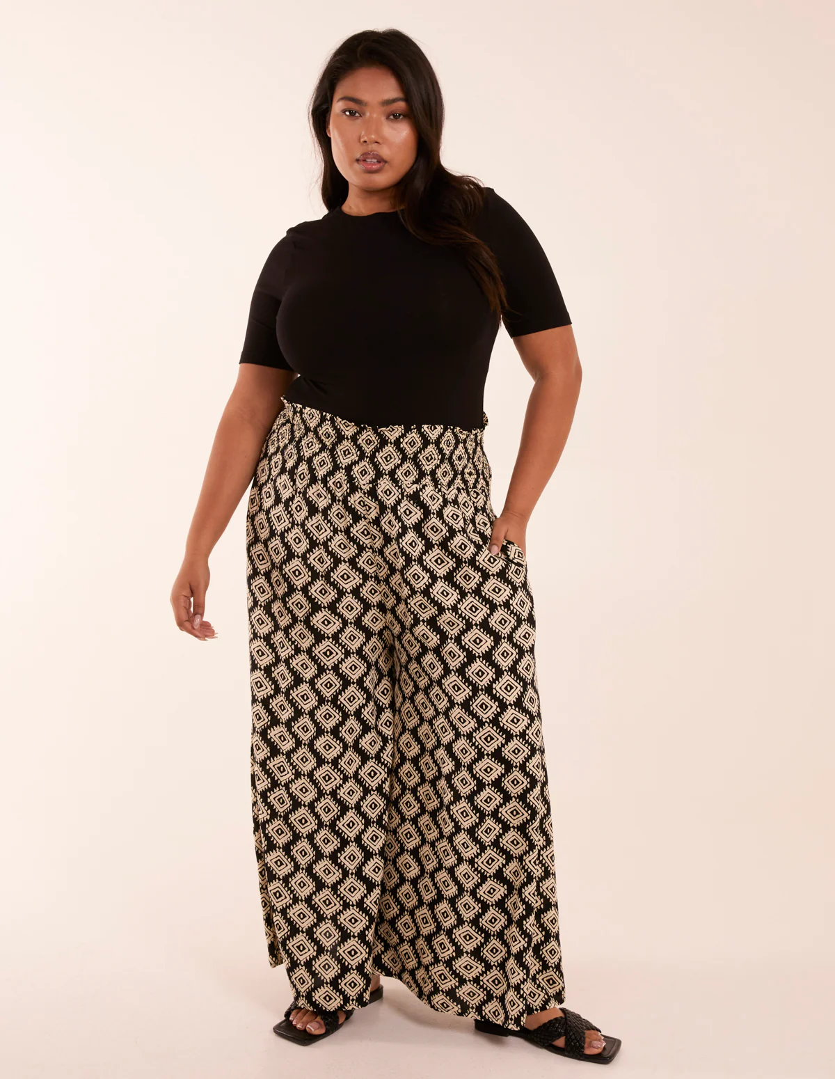Curve Shirred Wide Leg Aztec Trousers - Image 3