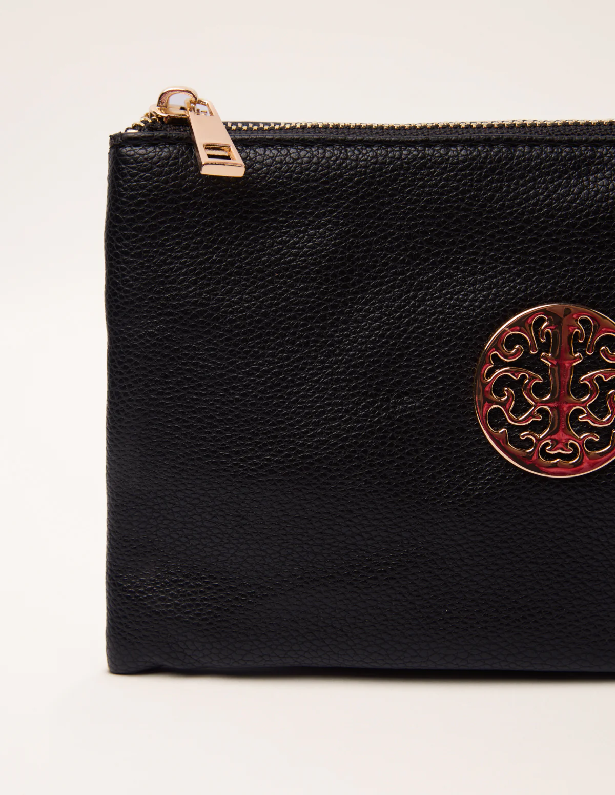 Detailed Zip Up Purse With Detachable Strap - Image 4