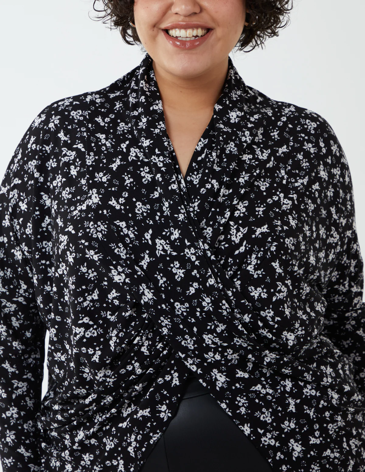 Curve Draped Dip Hem Top - Image 3