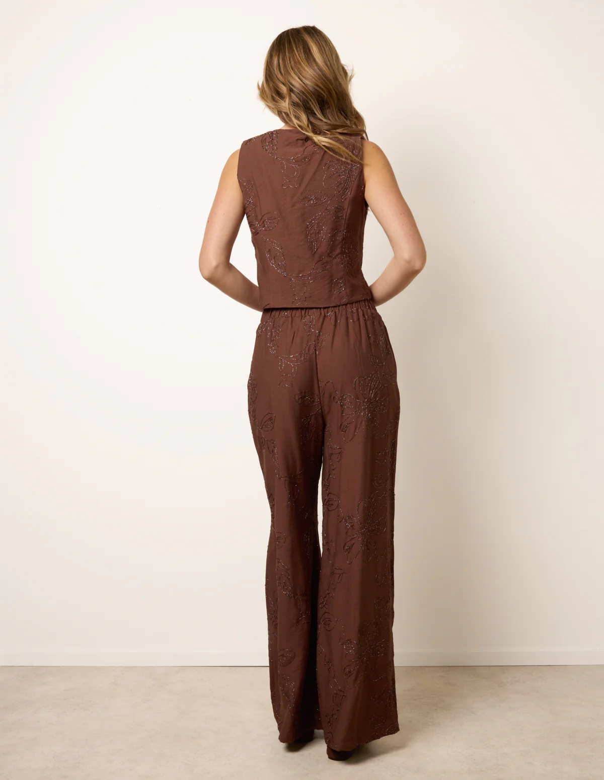 Embroidered Pattern Co-Ord Set - Image 4