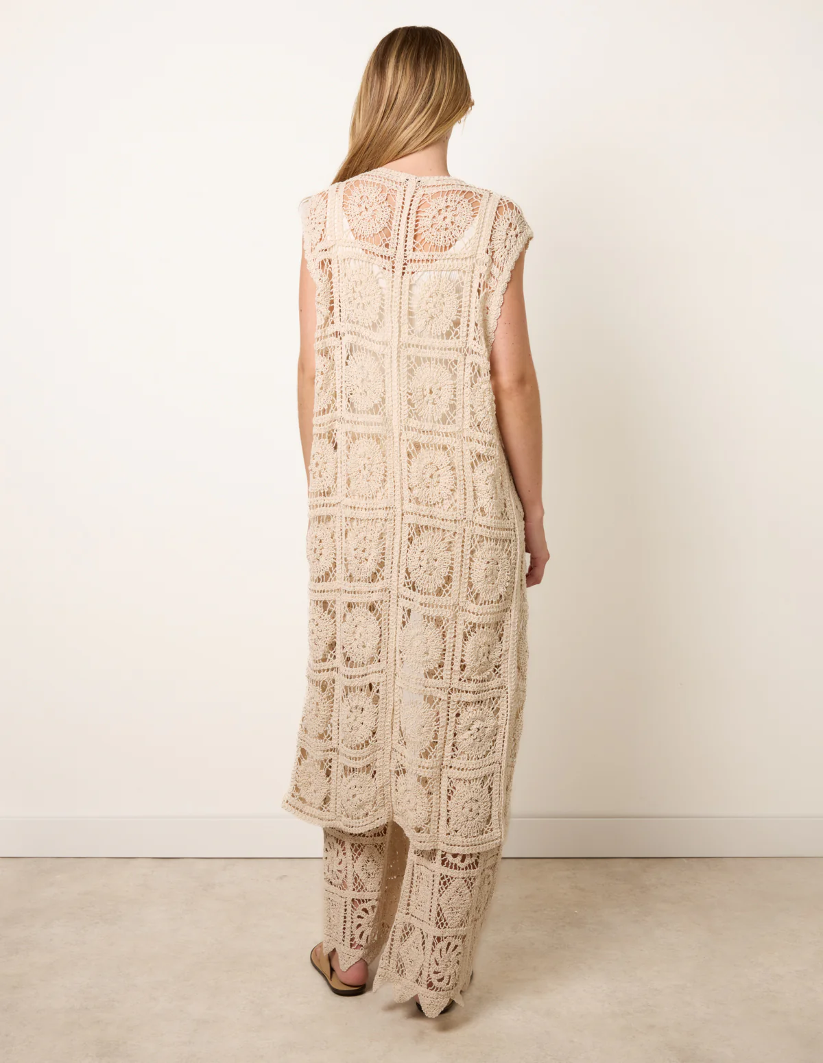 Crochet Detailed Tie Front Cardigan - Image 4