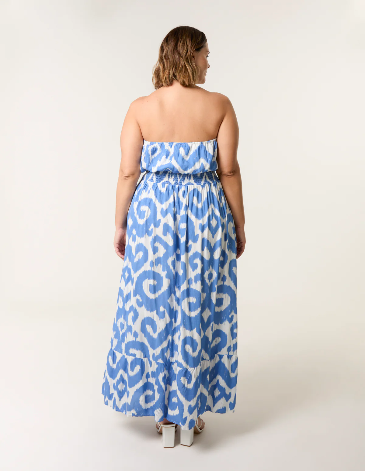 Curve Bandeau Shirred Waist Dress - Image 8