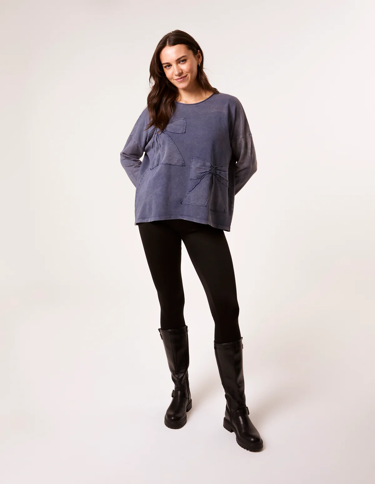 Bow Sweatshirt - Image 3
