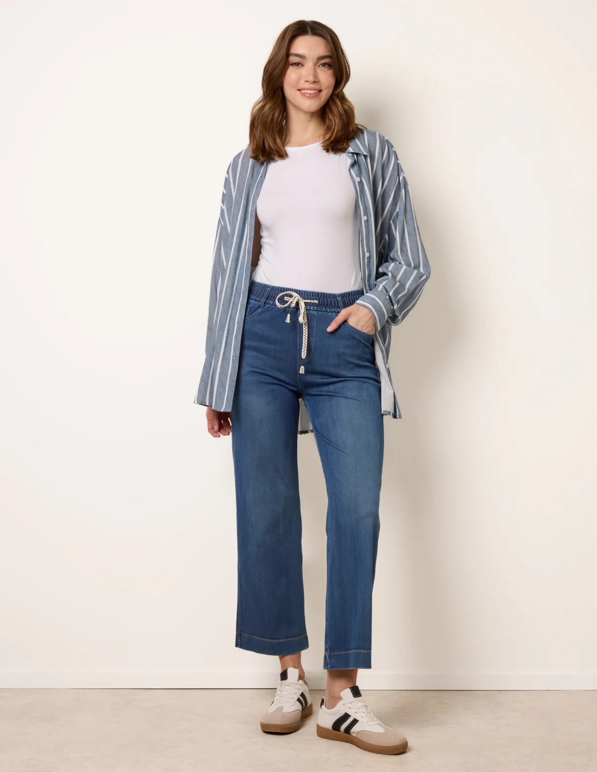 Elasticated Waist Jeans - Image 2