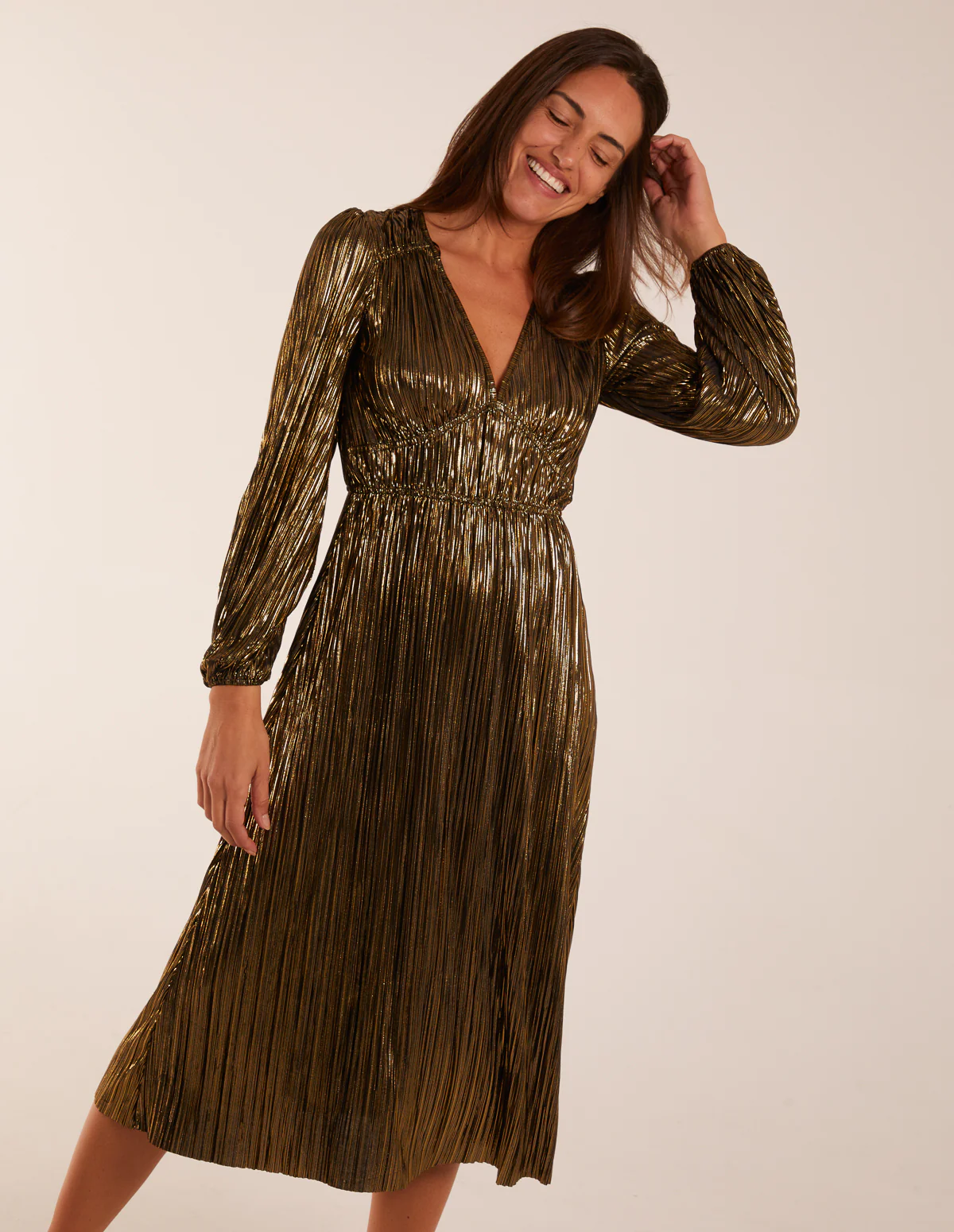 Plisse V-Neck Elasticated Midi Dress - Image 3