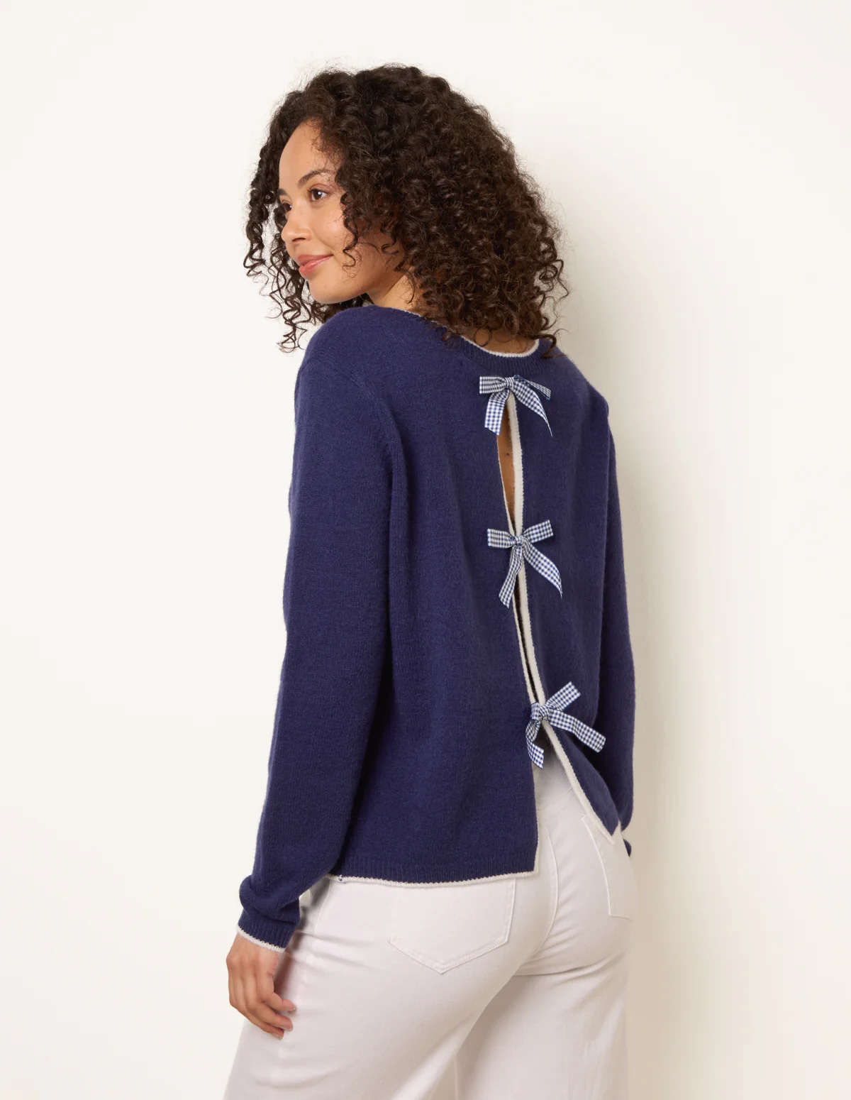 Back Bow Jumper