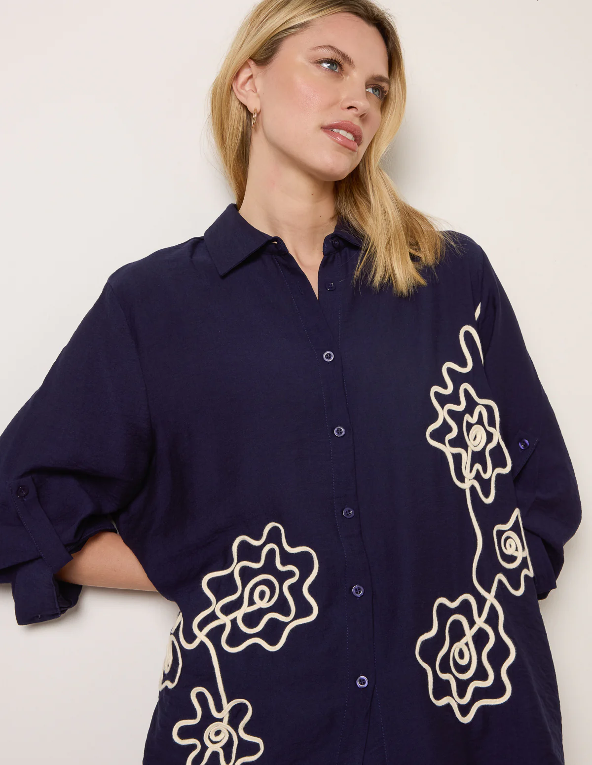 Floral Embroidery Shirt - Image 3