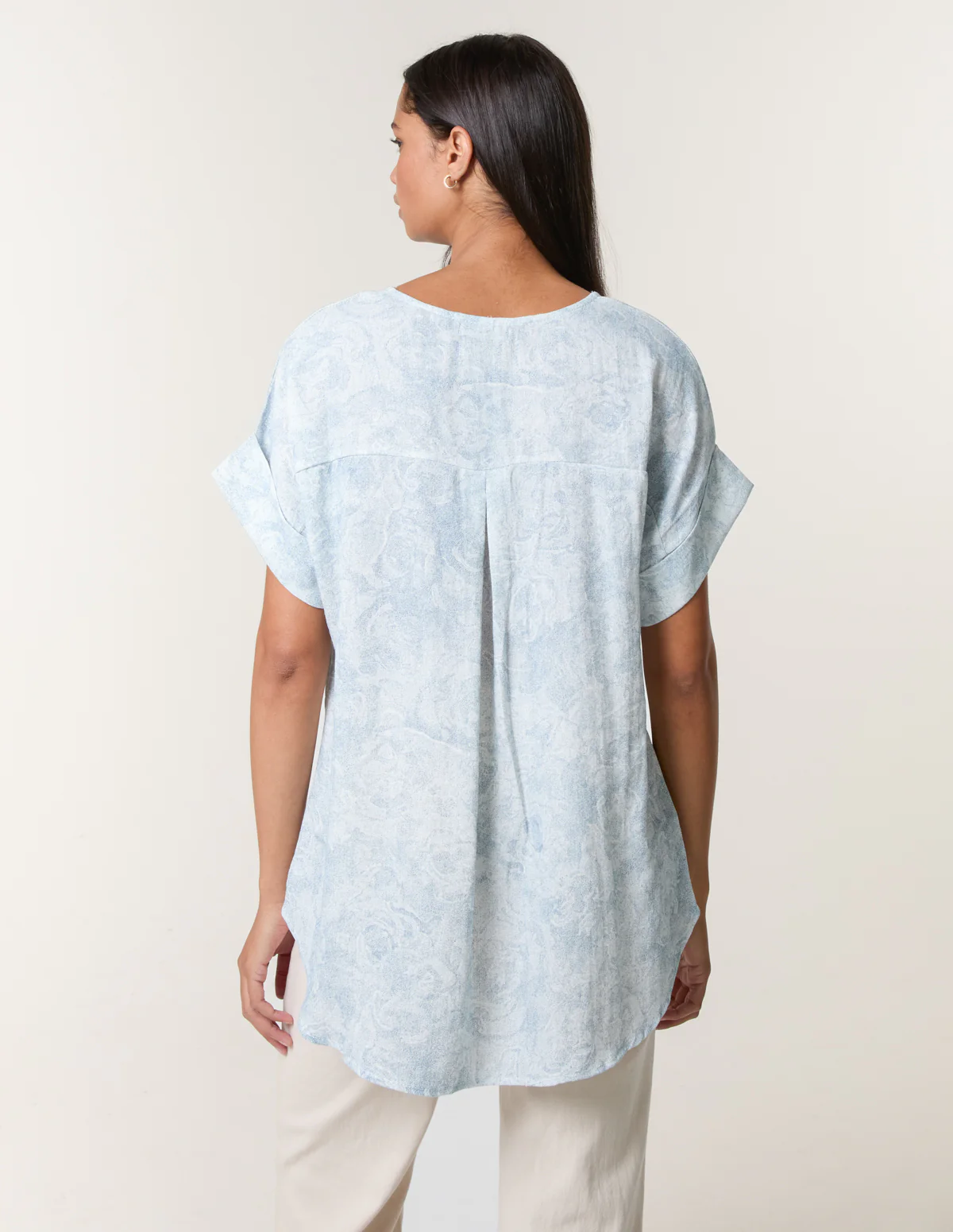 Printed V Neck Button Top - Image 4