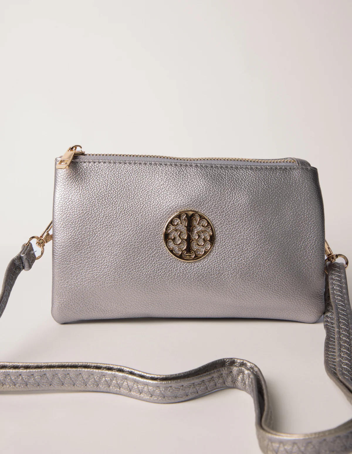 Detailed Zip Up Purse With Detachable Strap - Image 3