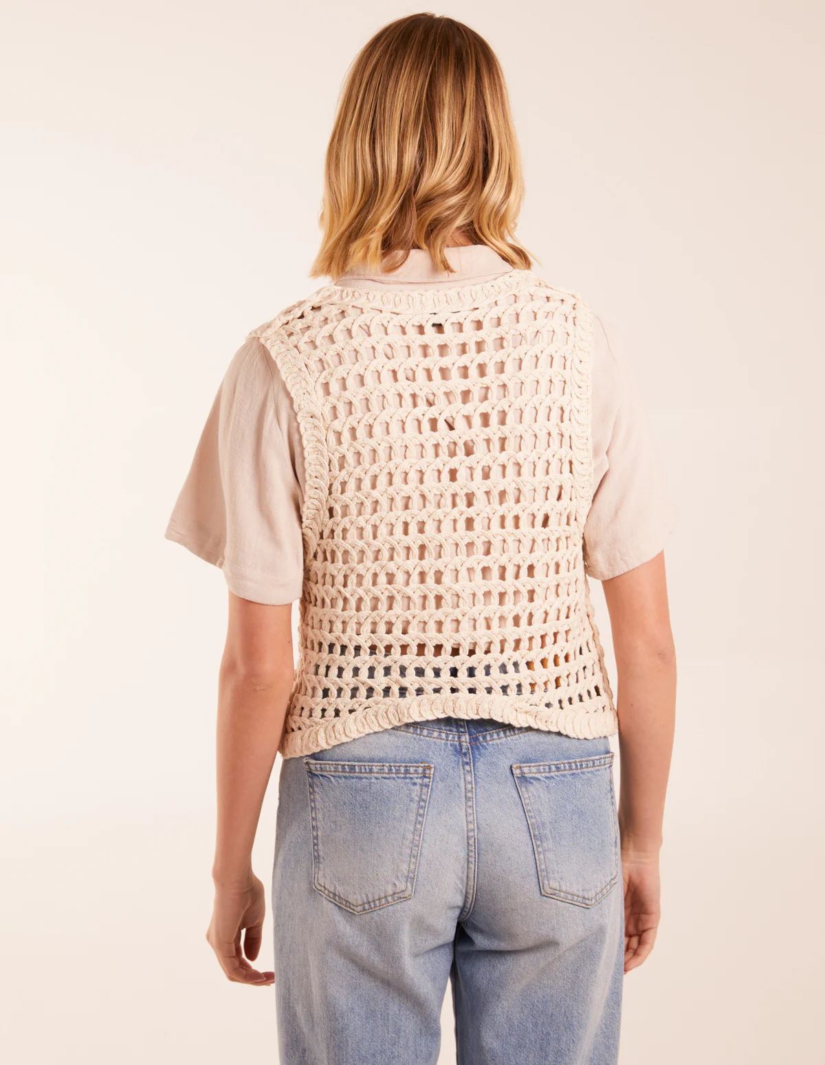 Crochet Sleeveless Cardigan - Image 4