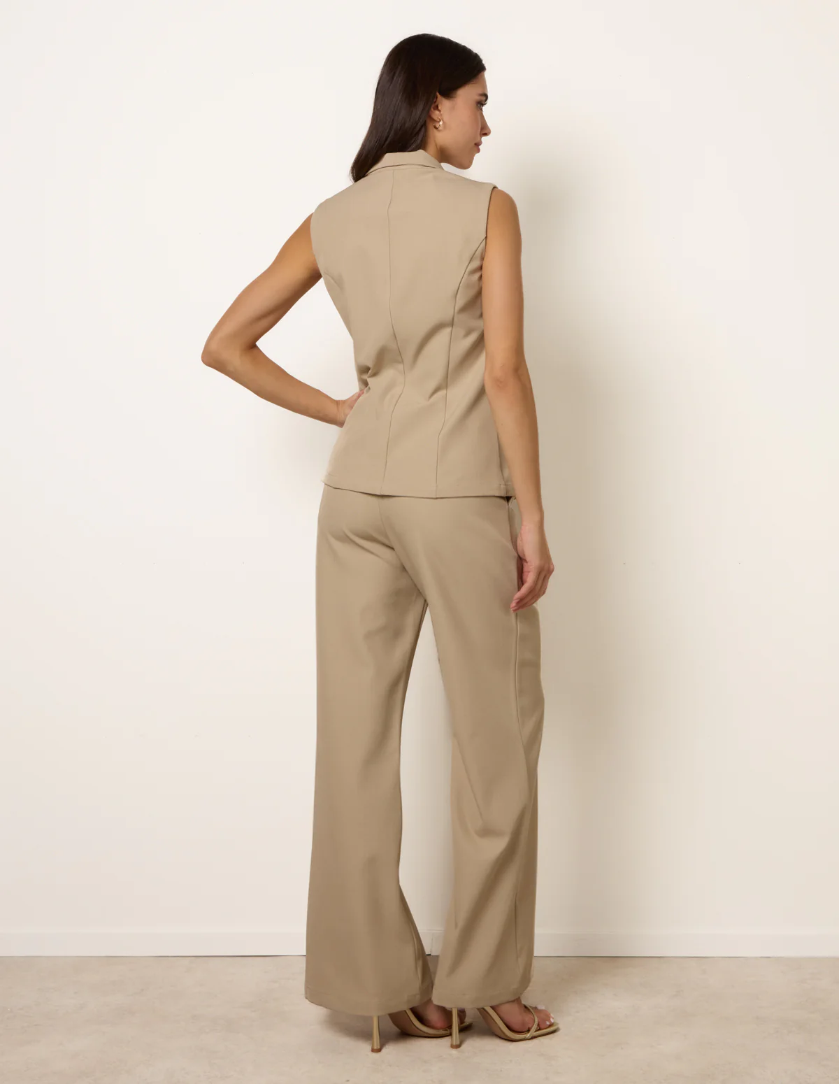 Tailored Two -Piece Set - Image 4